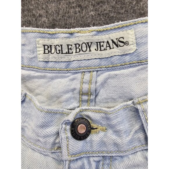 VINTAGE Bugle Boy Shorts Mens 34 Blue Light Wash Denim Dad Jorts - Picture 4 of 9